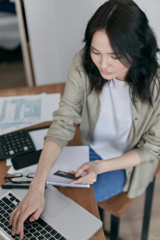 co van AI,  co van tai chinh,  chatbot co van,  quan ly tai chinh,  gen z tai chinh anh 2