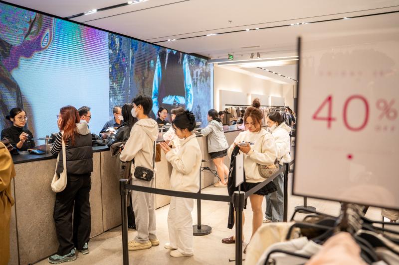 Black Friday anh 14