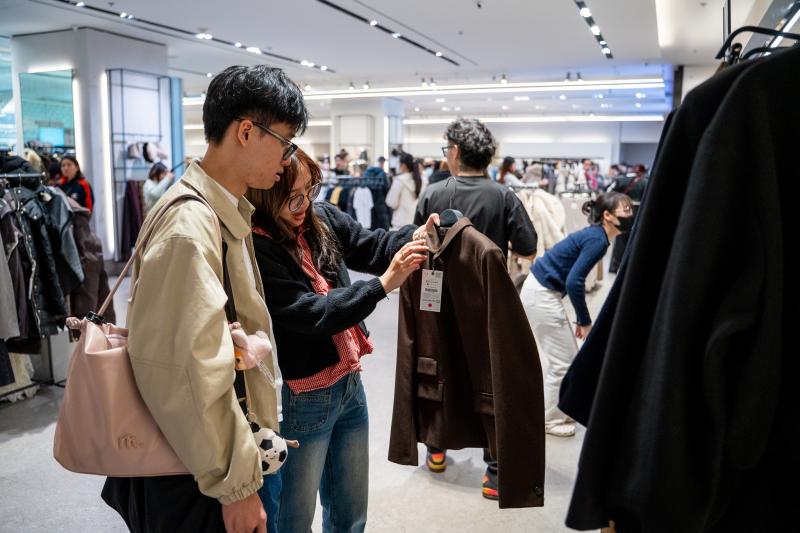 Black Friday anh 11