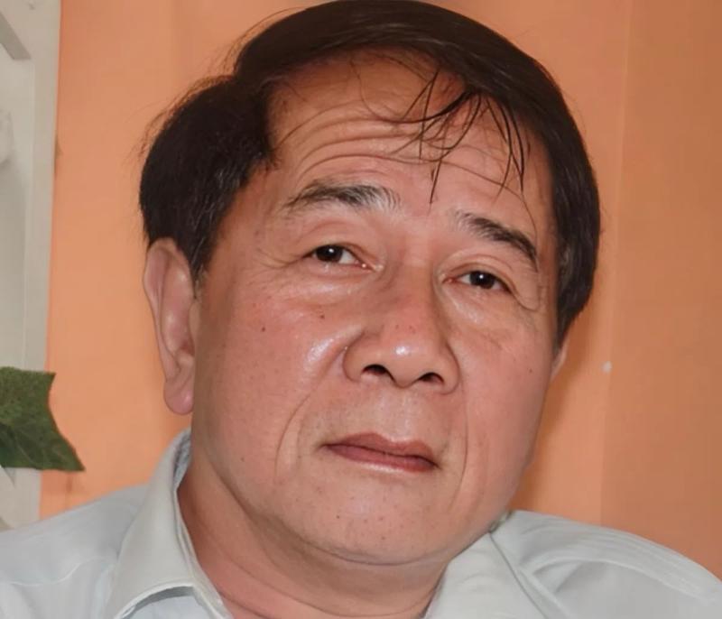 Do Kim Cuong anh 1