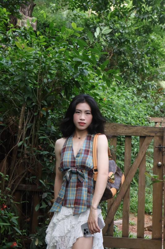 Thanh Nha,  hot girl bong da,  hot girl the thao,  Tran Hai Linh anh 5