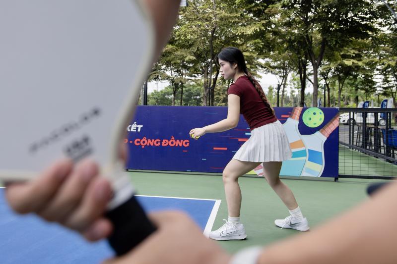 pickleball,  tang truong,  tieu dung,  trao luu anh 1