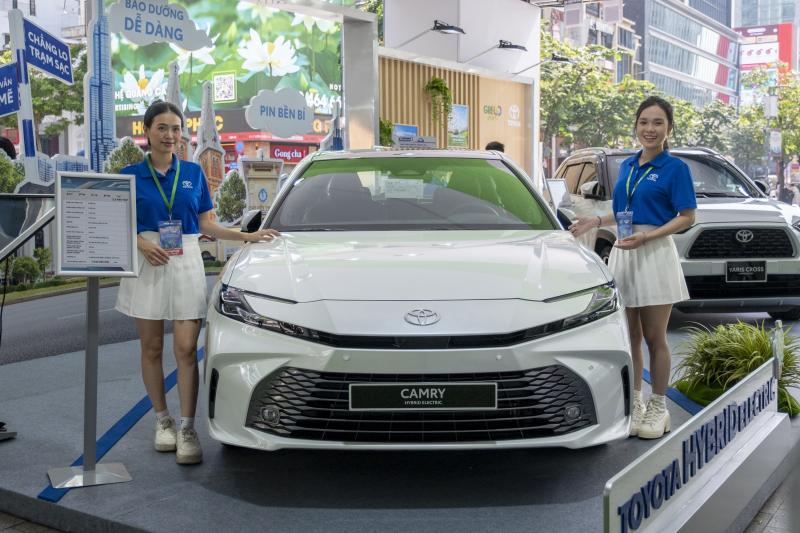 trien lam AI anh 5