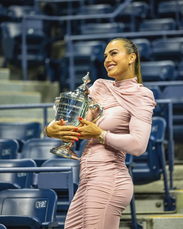 Aryna Sabalenka dong ho,  Audemars Piguet Royal Oak,  dong ho xa xi,  tay vot nu,  hang 1 WTA anh 3