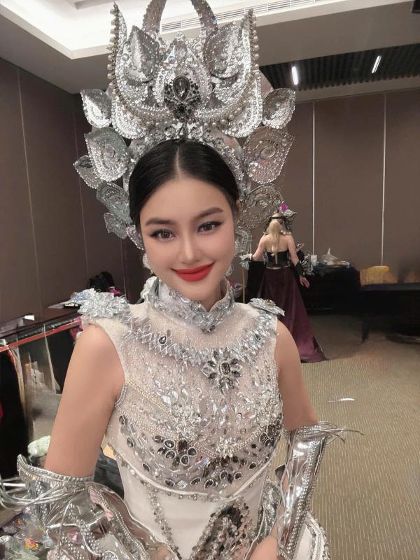Duong Ngoc Anh anh 1