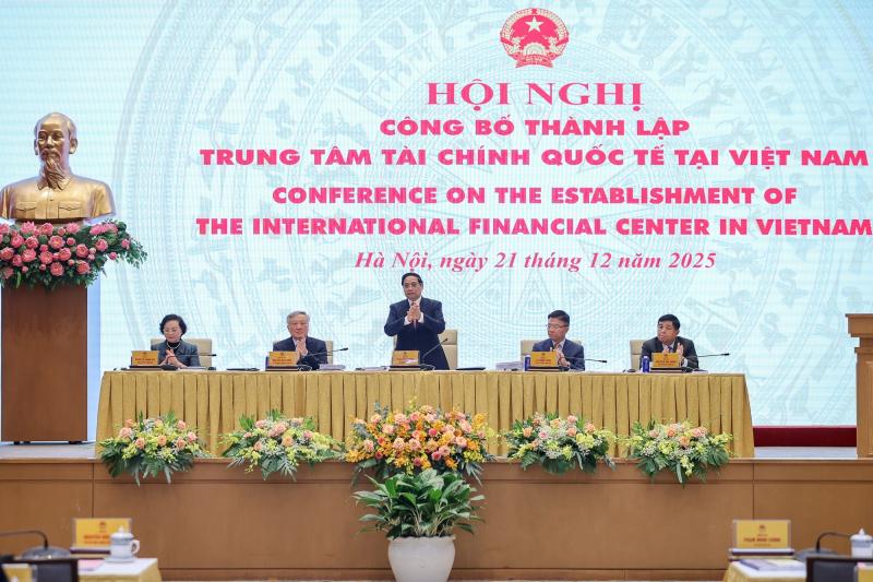trung tam tai chinh anh 1