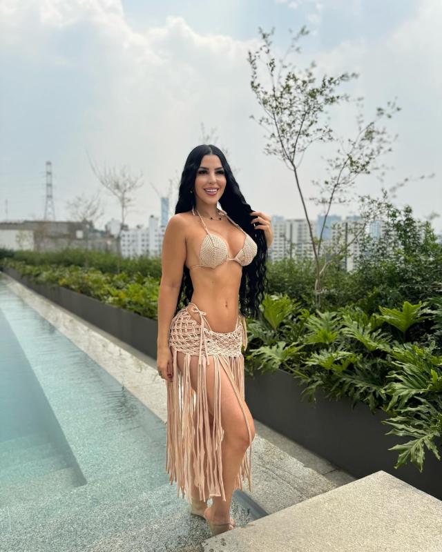 Rosita anh 1