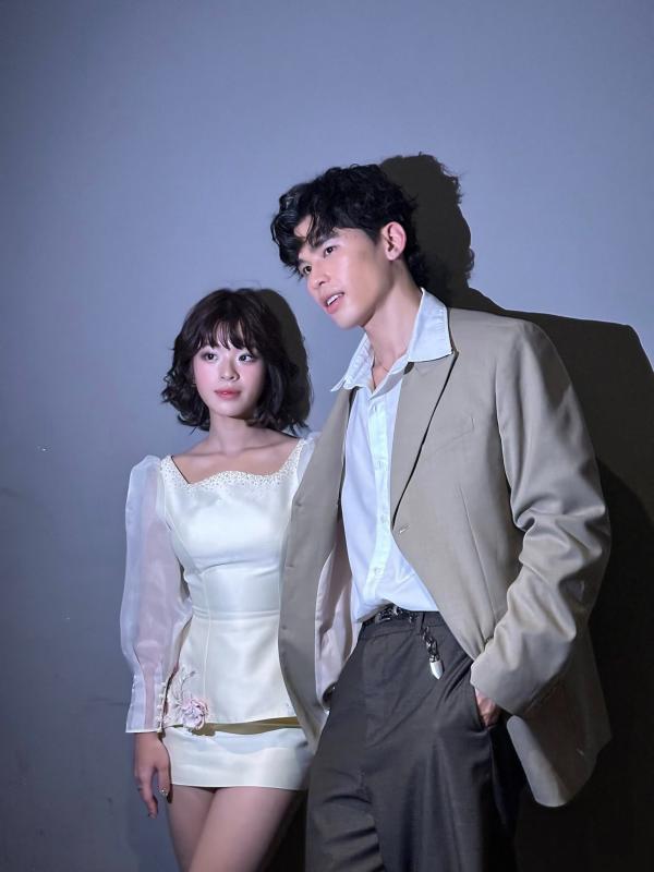Hong Khanh anh 4