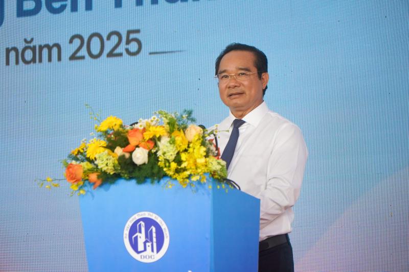 Duong Le Loi anh 1