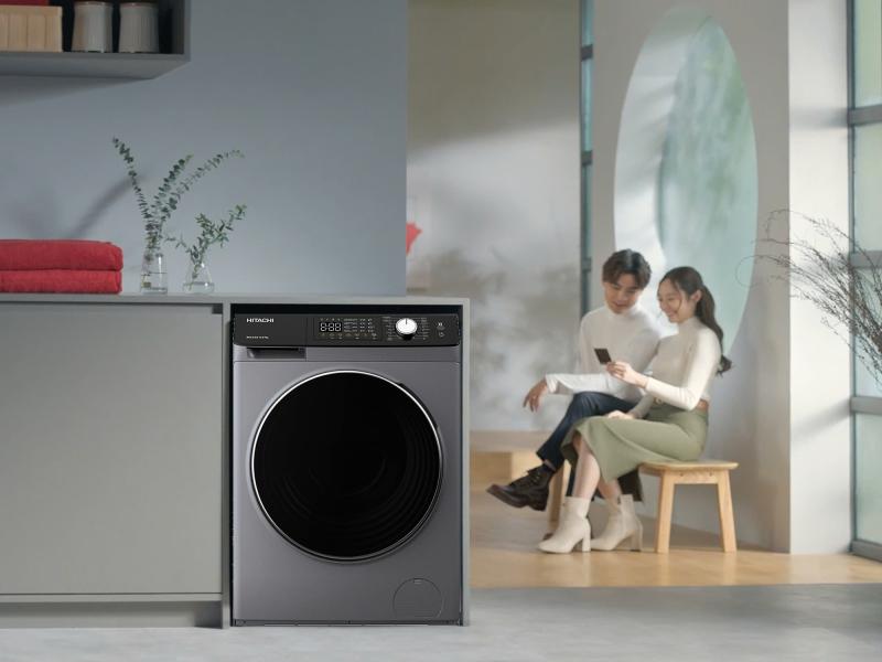 Hitachi anh 2