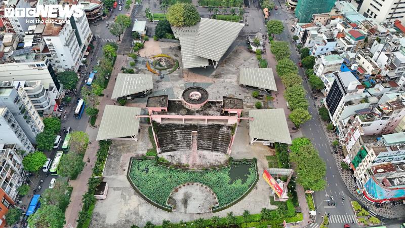 san khau Sen Hong anh 6