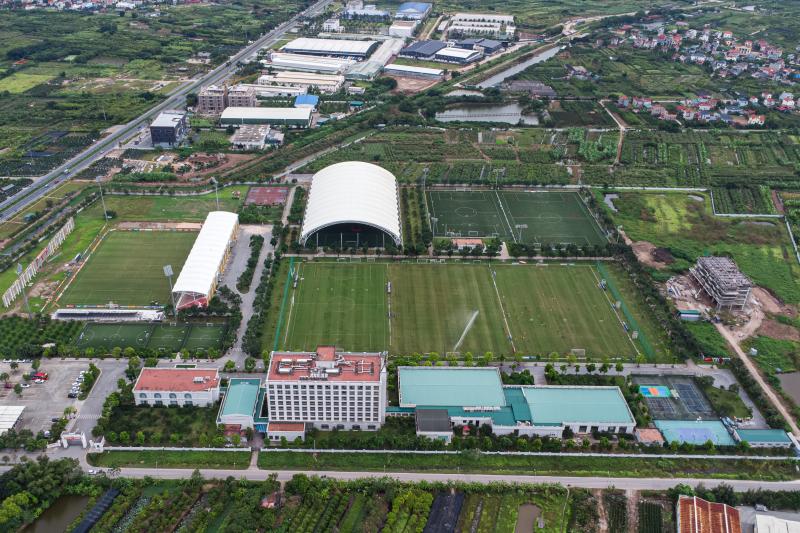 san van dong anh 3