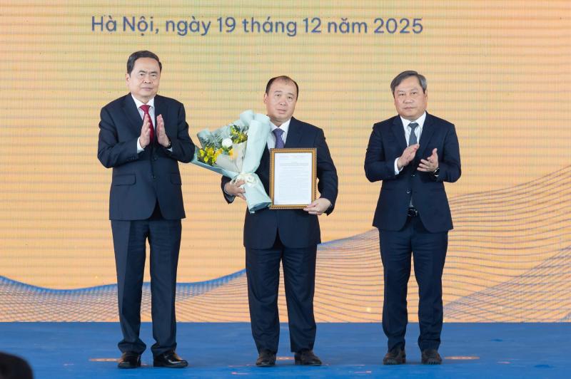 doanh nhan anh 5