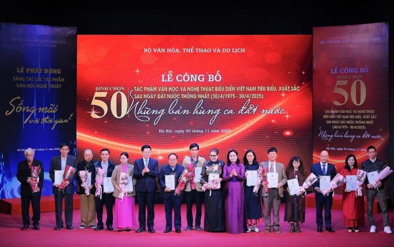 Noi buon chien tranh anh 1