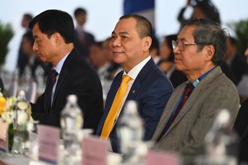 Vingroup anh 8
