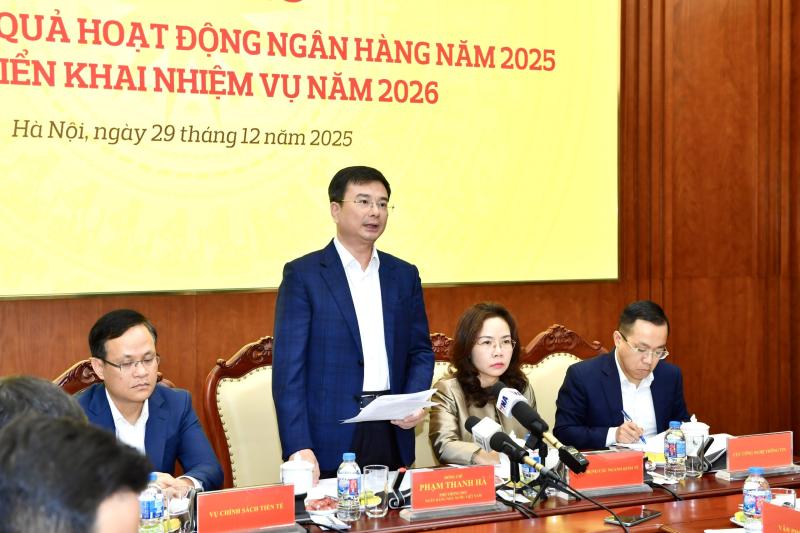 ngan hang anh 1