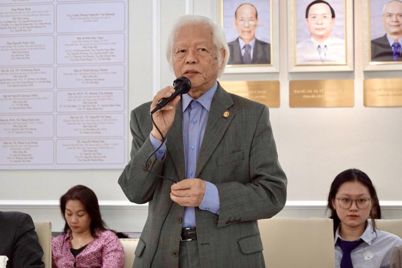 ngoai giao anh 2