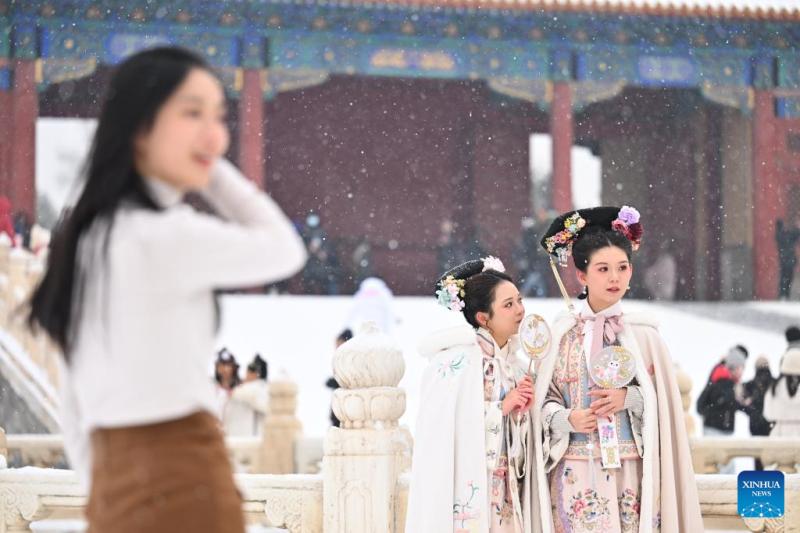 tuyet,  Tu Cam Thanh anh 3