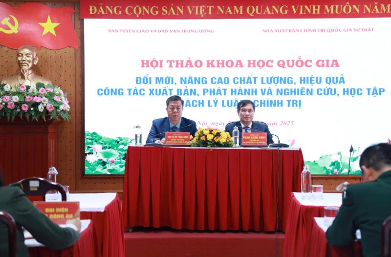 sach ly luan anh 1