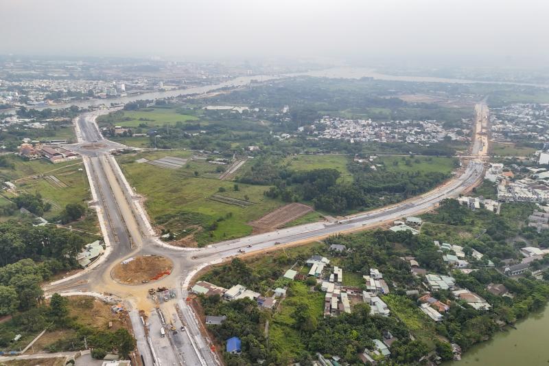 duong truc trung tam anh 4