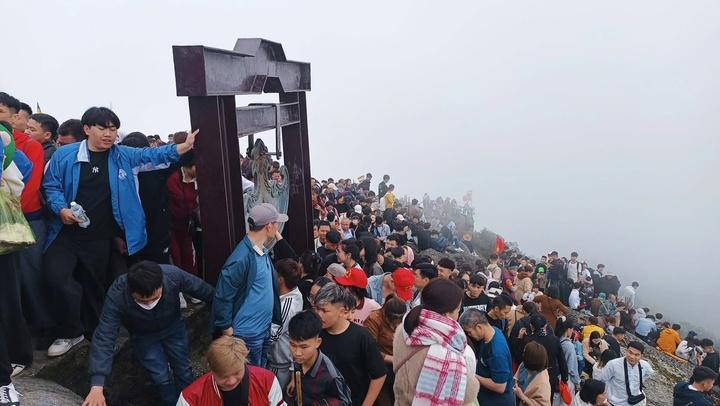 Yen Tu anh 3