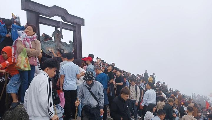 Yen Tu anh 8