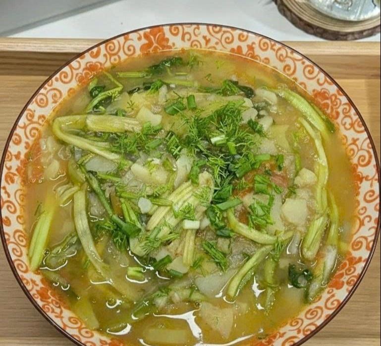Canh khoai tay rau can anh 2
