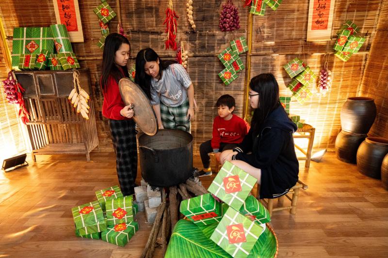 Pho sach xuan anh 11