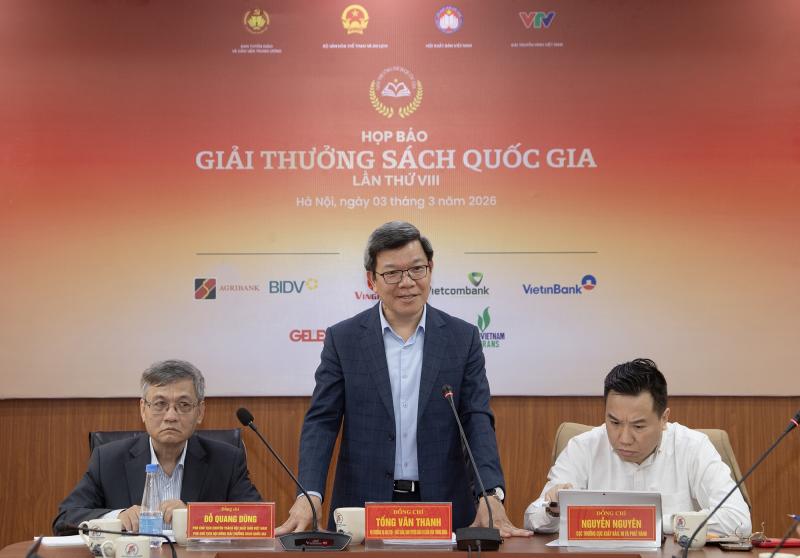 giai thuong sach quoc gia anh 1