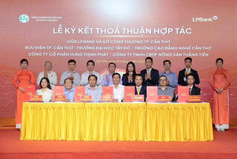 LPBank anh 3