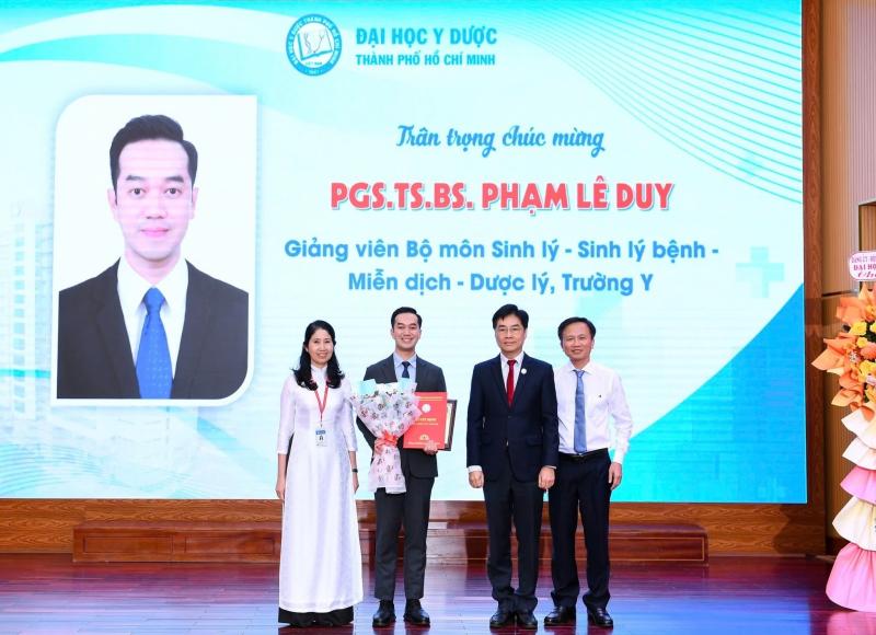 Pham Le Duy anh 2