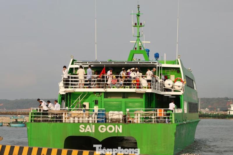 Phu Quy anh 9