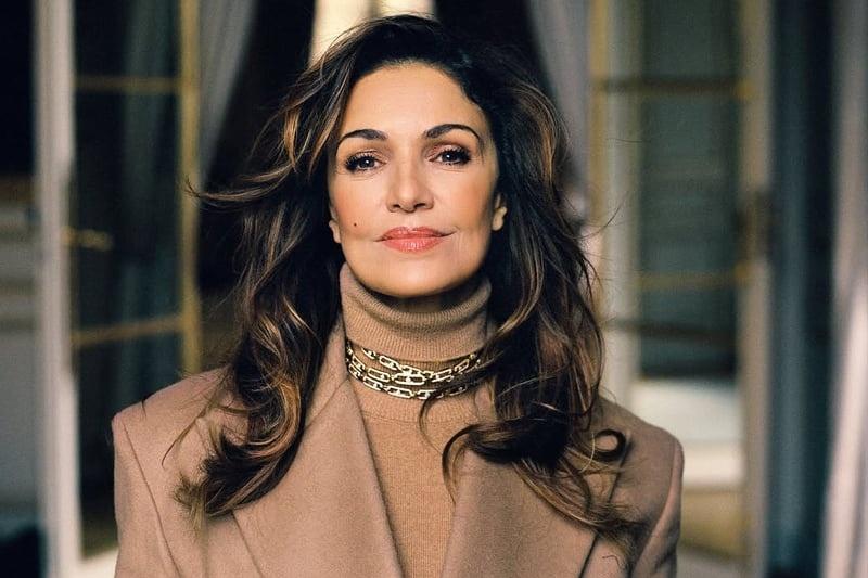 Nadia Fares anh 1