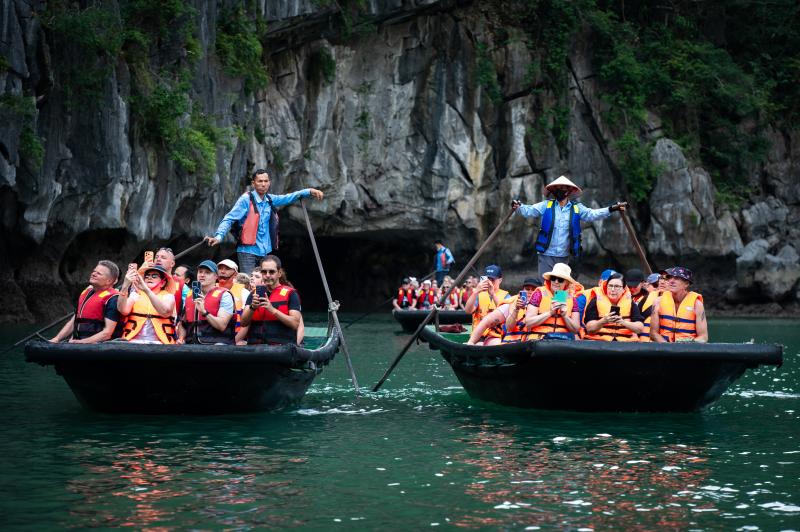 vinh Ha Long anh 14