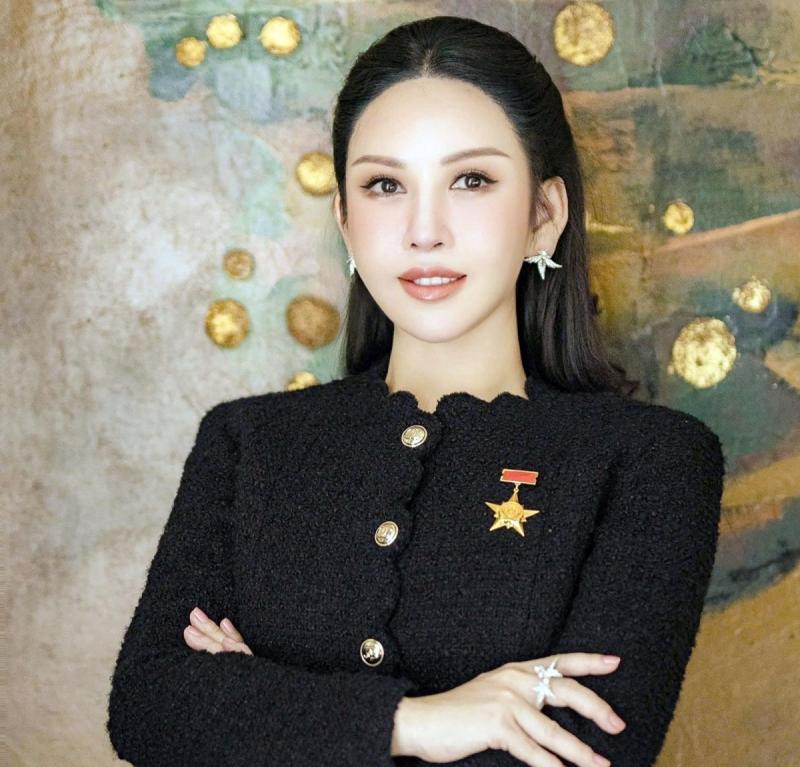 doanh nhan anh 1