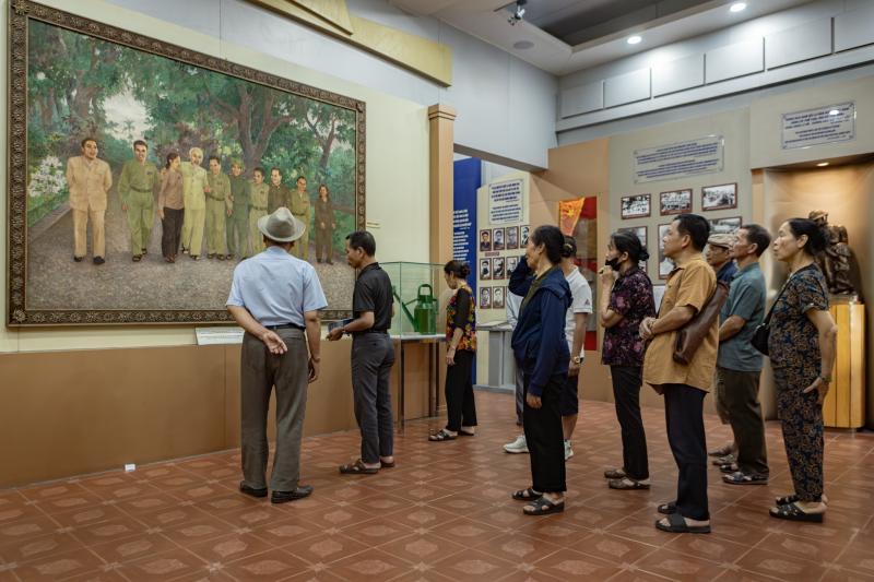 bao tang Ho Chi Minh anh 7