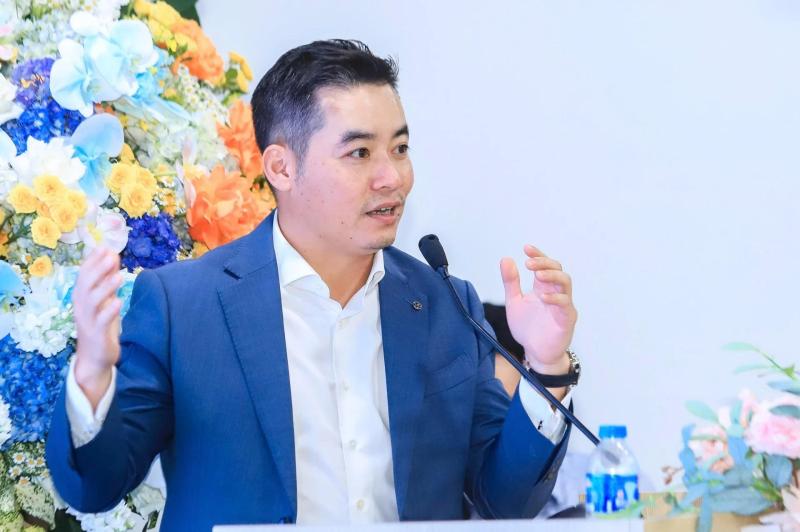 tai chinh anh 1