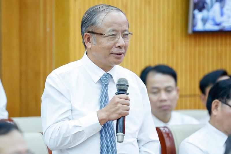 doanh nhan anh 1