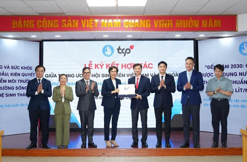 TCP Viet Nam anh 2