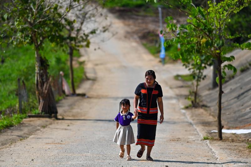 truong,  Phuoc Cong,  Phuoc Chanh,  gie trieng anh 1