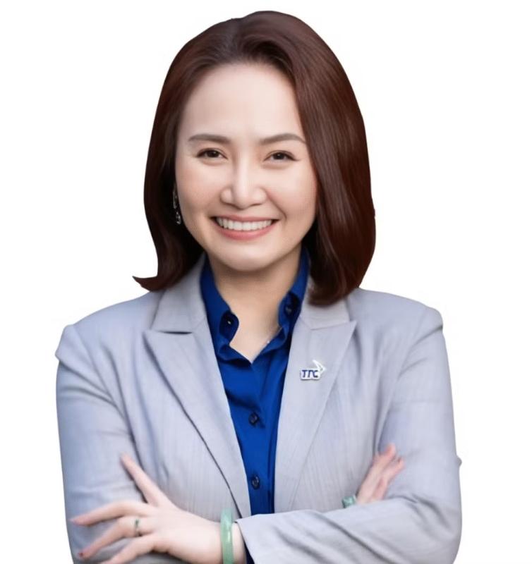 bau duc anh 2