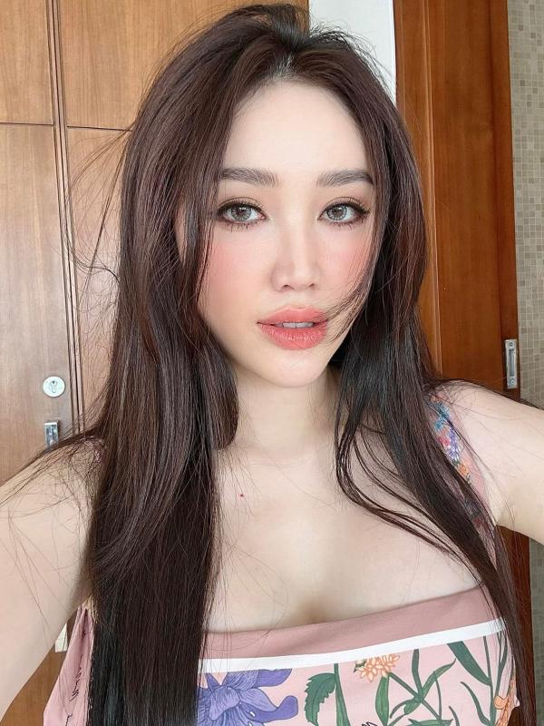 Bao Thy anh 4