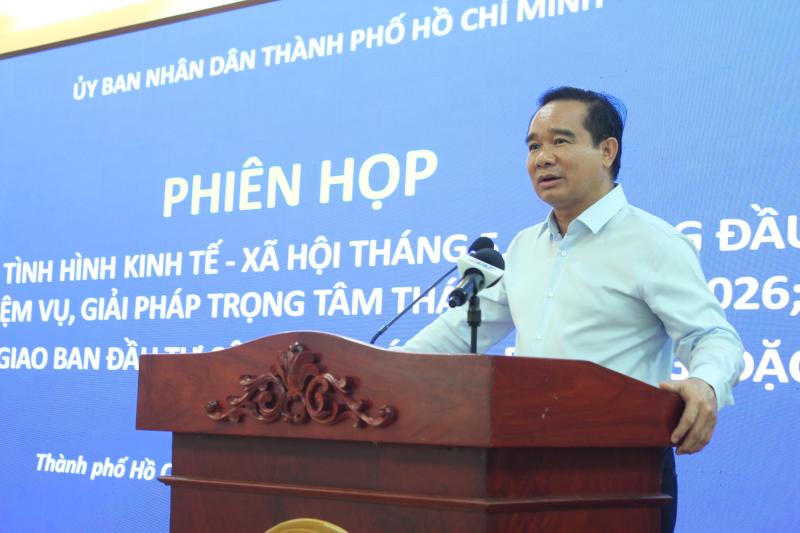 dau tu cong anh 1