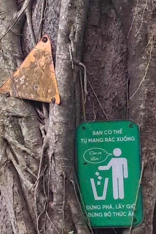Nui Ba Den,  rac thai anh 1