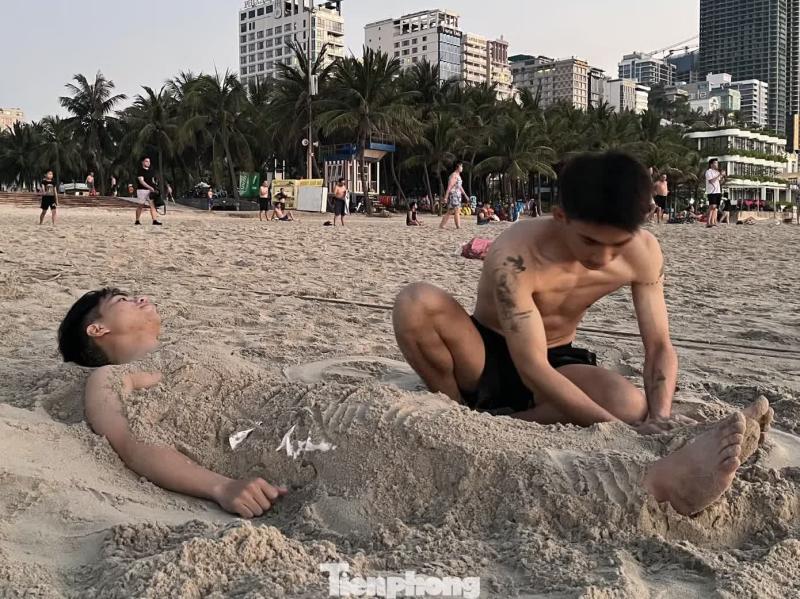 bai bien Da Nang anh 12