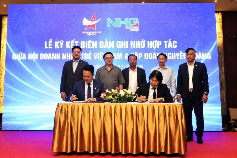 Tập đoàn Nguyễn Hoàng ảnh 2