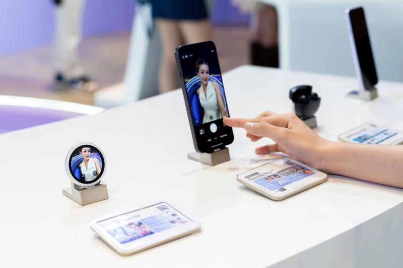 Oppo Reno16 series 5G anh 4