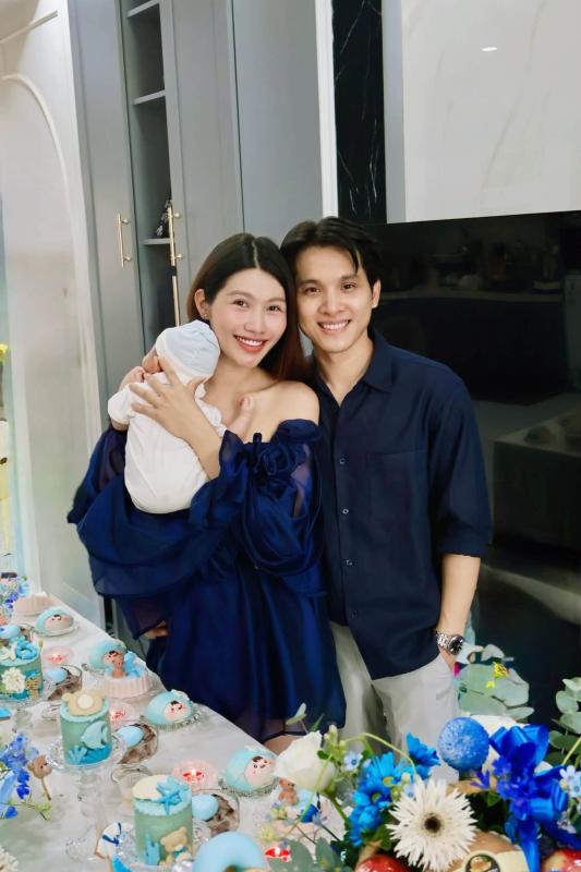 Che Nguyen Quynh Chau anh 12
