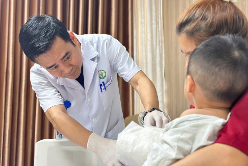 Ban tay anh 1