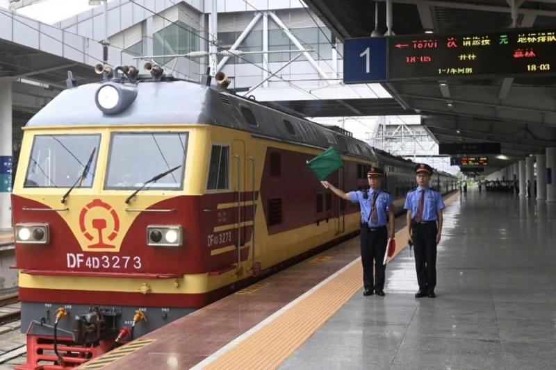 Trung Quốc,  khách Việt ảnh 9